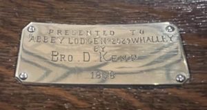 Chair 1898 presentation plaque - Bro D Kemp