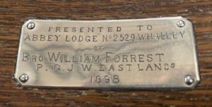 Chair 1898 presentation plaque - Bro W Forrest